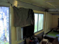 21 - Interior A-C Shot BLURRY.jpg (172032 bytes)